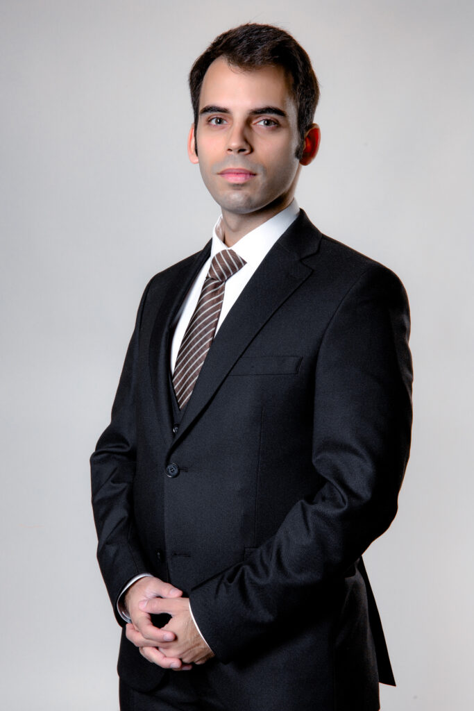 Aleksandar Micić - advokatska kancelarija Vučićević, advokati, pravna pomoc